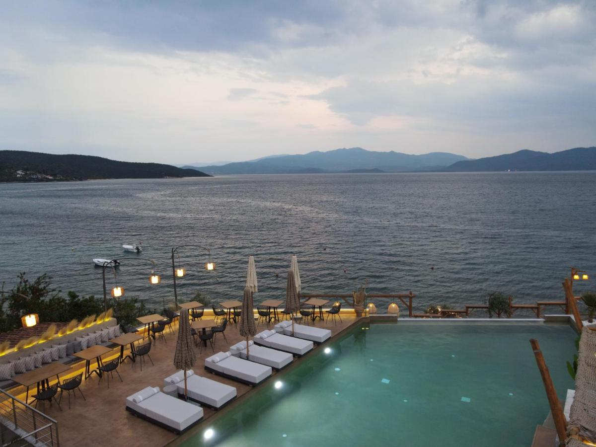 Del Mare Suites Ґліфа Екстер'єр фото