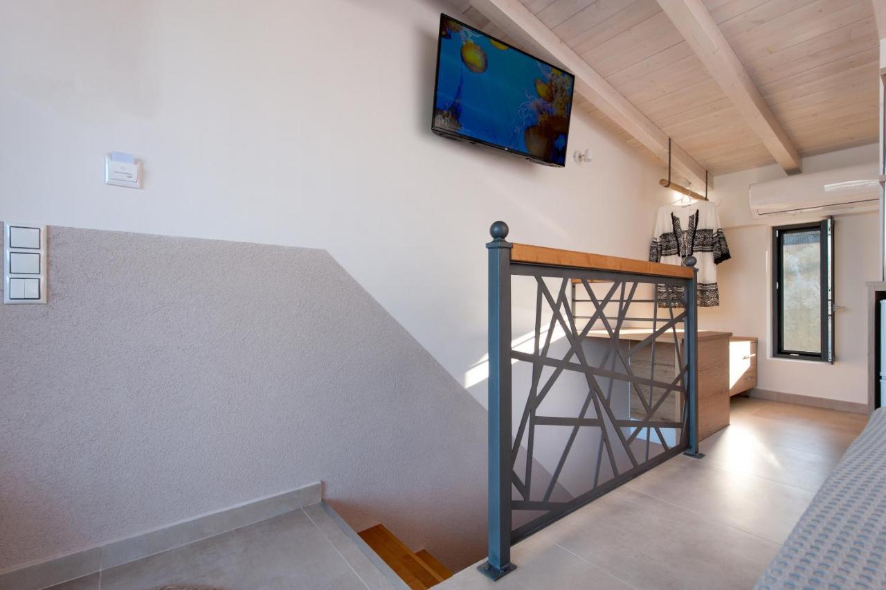 Del Mare Suites Ґліфа Екстер'єр фото