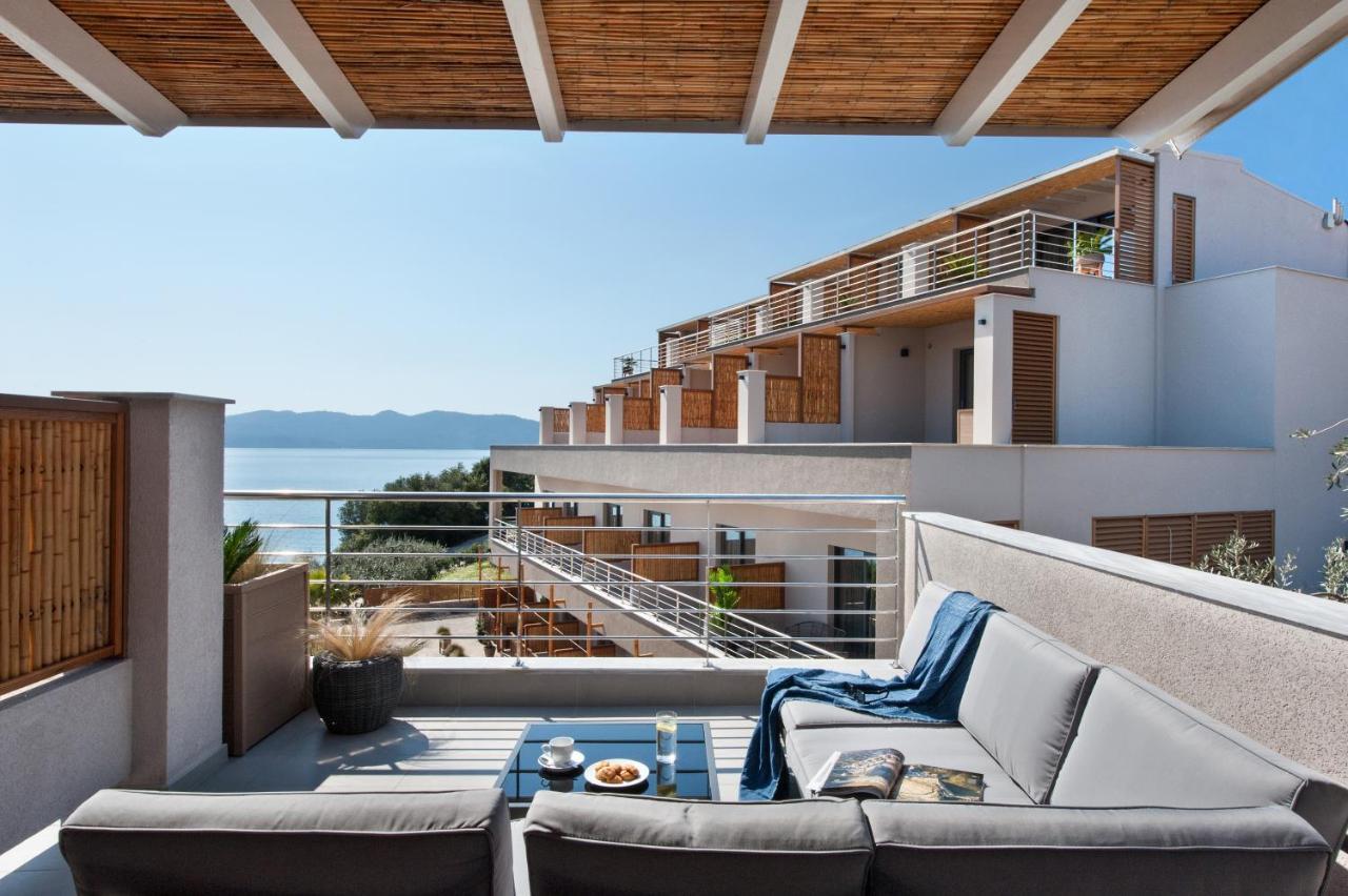 Del Mare Suites Ґліфа Екстер'єр фото